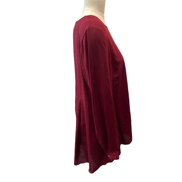 Red Shirt - Picture 4 of 5